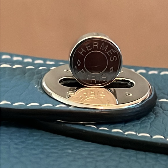 HERMES LINDY HANDBAG WITH RAINCOAT SIZE 34- EXCELLENT CONDITION - Picture 13 of 16